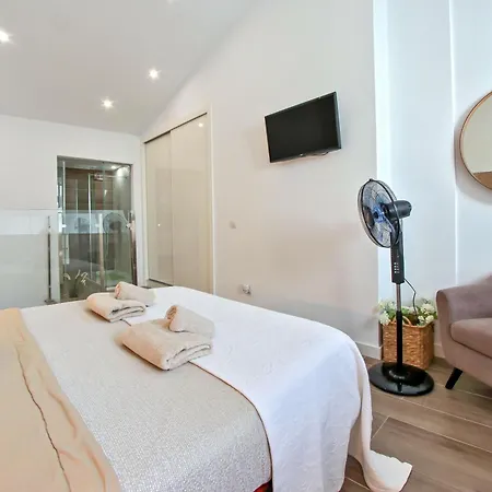 Apartman Amazing Maisonette With A Sea View And A Pool Access Los Cristianos
