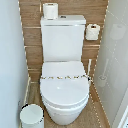 Апартаменты Amazing Maisonette With A Sea View And A Pool Access Лос Кристианос