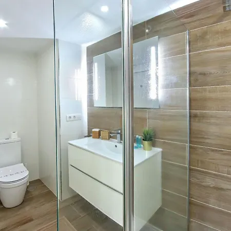 Апартаменты Amazing Maisonette With A Sea View And A Pool Access